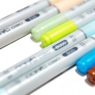 Copic Ciao 12 &quot;Стартовый&quot; набор маркеров в пенале - Copic Ciao 12 "Стартовый" набор маркеров с кистью в пенале купить в магазине маркеров Copic.Club с доставкой по всему миру